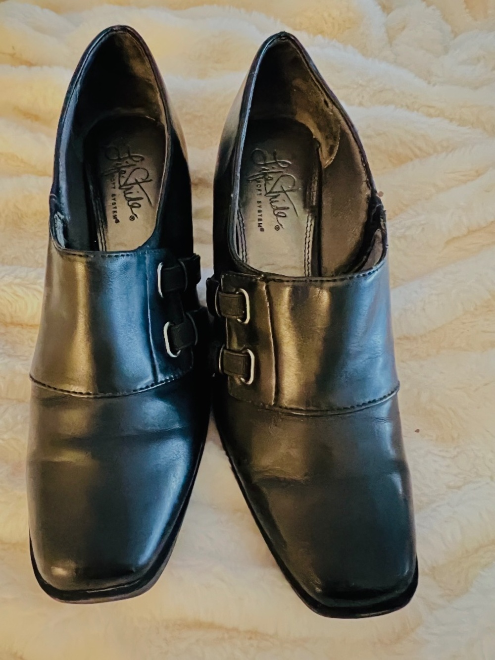Bottie dress shoe